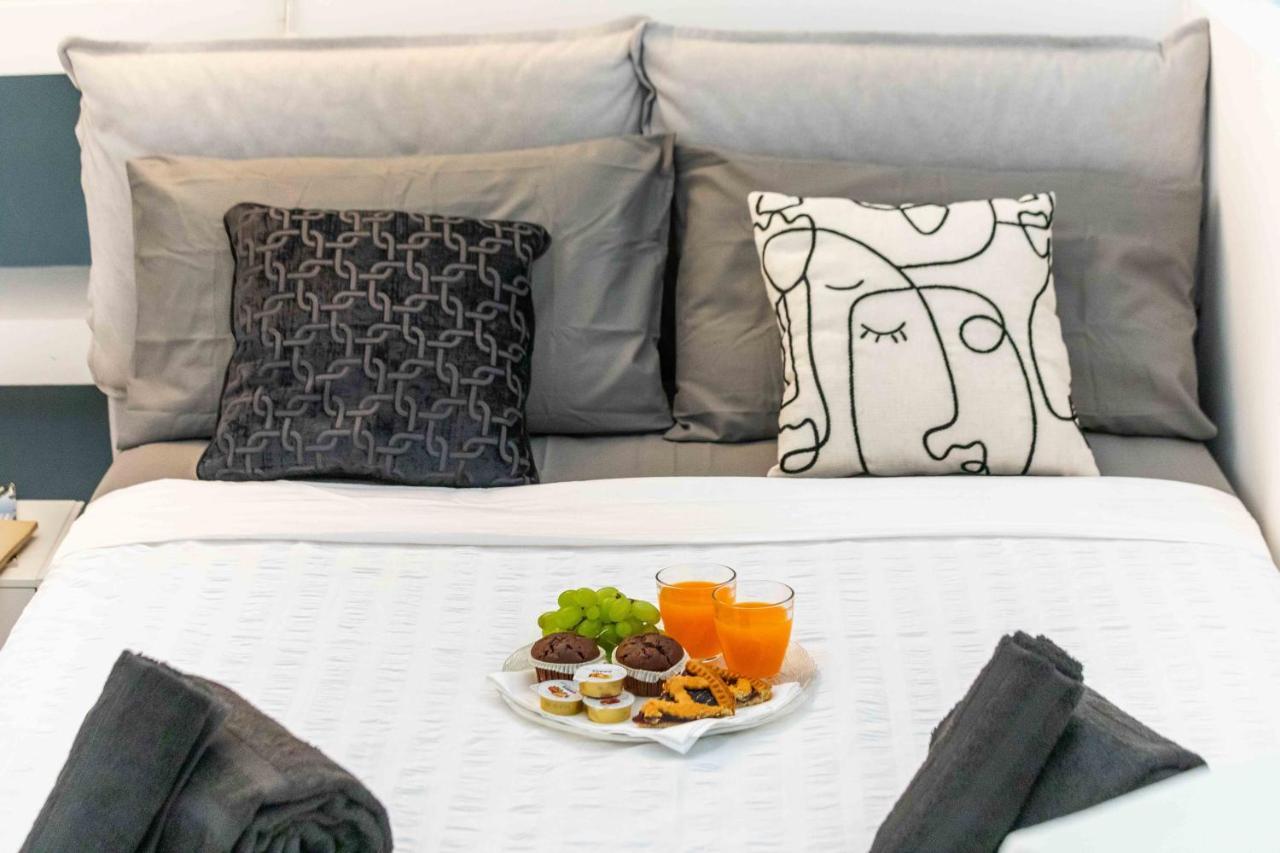 Duomo In 8 Stops Suite Deluxe Loft Milan Extérieur photo